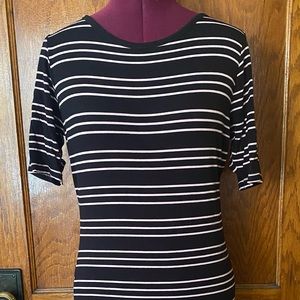 SOLD - LuLaRoe M Julia Dress